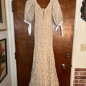 Tarik Ediz Cream Lace Wedding Dress